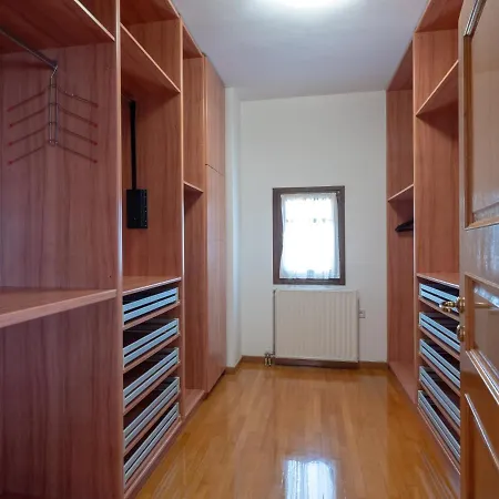 Greco Villa Herszonisszosz